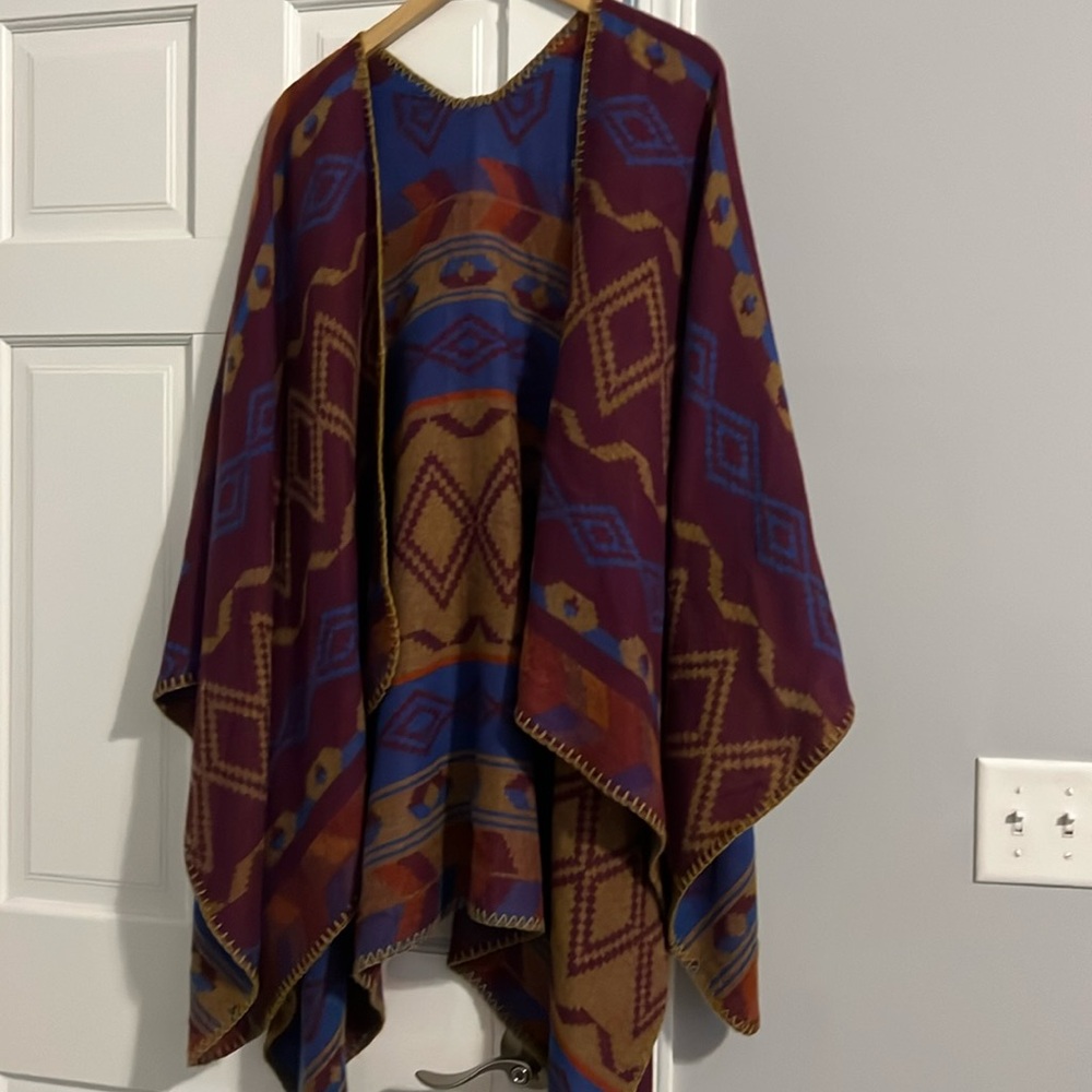 Eddie Bauer Printed Shawl